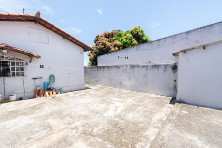 Casa à venda com 396m², 3 quartos e 2 vagasQuintal