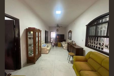 Casa para alugar com 3 quartos, 396m² em Pindorama, Belo Horizonte