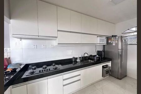 Casa para alugar com 3 quartos, 396m² em Pindorama, Belo Horizonte