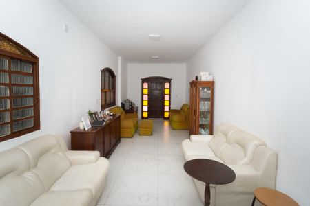 Casa à venda com 396m², 3 quartos e 2 vagasSala