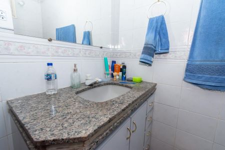 Casa à venda com 396m², 3 quartos e 2 vagasBanheiro da Suíte