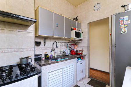 Apartamento à venda com 85m², 2 quartos e 1 vaga Apartamento à venda com 85m², 2 quartos e 1 vagaCozinha