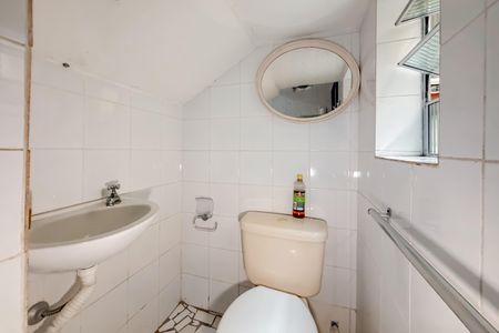 Casa para alugar com 200m², 3 quartos e 3 vagasBanheiro Térreo