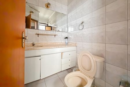 Casa para alugar com 200m², 3 quartos e 3 vagasBanheiro da Suíte 2