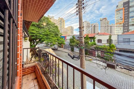 Casa para alugar com 200m², 3 quartos e 3 vagasSuíte Master - Vista