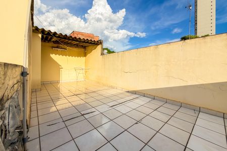 Casa para alugar com 200m², 3 quartos e 3 vagas2 Piso