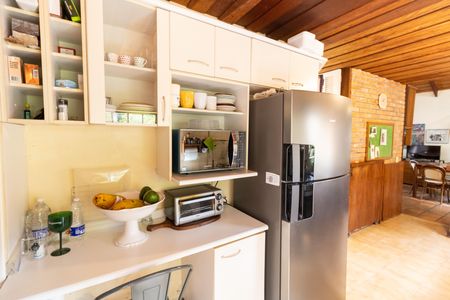 Casa à venda com 209m², 4 quartos e 2 vagasCozinha e Área de Serviço