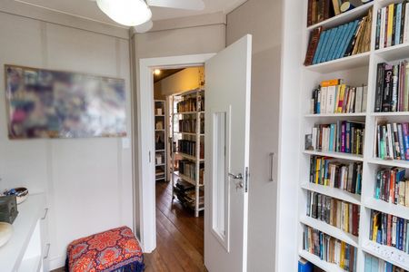 Casa à venda com 209m², 4 quartos e 2 vagasQuarto 3