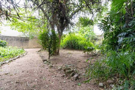 Casa à venda com 209m², 4 quartos e 2 vagasQuintal