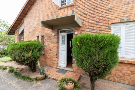 Casa à venda com 209m², 4 quartos e 2 vagasFachada