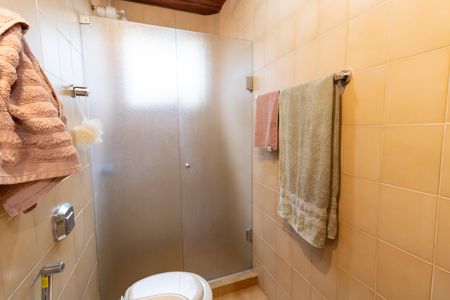 Casa à venda com 209m², 4 quartos e 2 vagasBanheiro 1