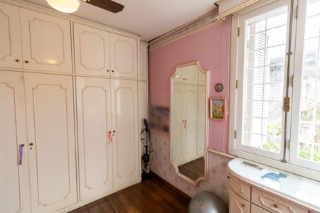 Casa à venda com 209m², 4 quartos e 2 vagasQuarto 4