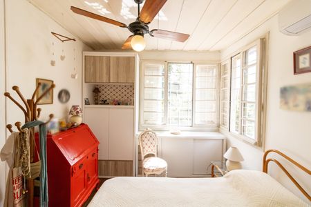 Casa à venda com 209m², 4 quartos e 2 vagasQuarto 2