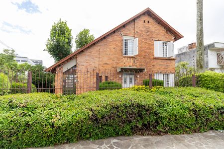 Casa à venda com 209m², 4 quartos e 2 vagasFachada