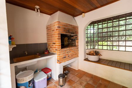 Casa à venda com 209m², 4 quartos e 2 vagasChurrasqueira