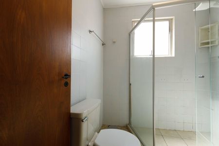 Apartamento para alugar com 81m², 2 quartos e sem vagaBanheiro