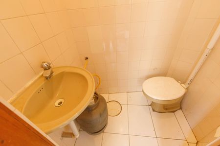 Apartamento para alugar com 81m², 2 quartos e sem vagaLavabo