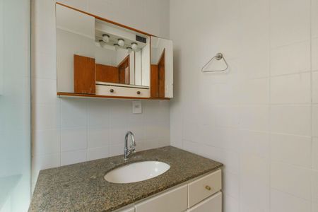 Apartamento para alugar com 81m², 2 quartos e sem vagaBanheiro