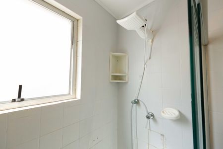 Apartamento para alugar com 81m², 2 quartos e sem vagaBanheiro