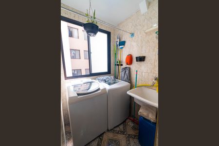 Apartamento à venda com 56m², 2 quartos e 1 vaga Apartamento à venda com 56m², 2 quartos e 1 vagaCozinha e Área de Serviço