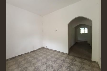 Sala de casa para alugar com 2 quartos, 600m² em Cacuia, Nova Iguaçu