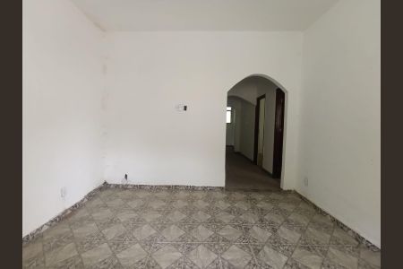 Sala de casa para alugar com 2 quartos, 600m² em Cacuia, Nova Iguaçu