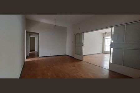 Casa para alugar com 5 quartos, 200m² em Alto Barroca, Belo Horizonte