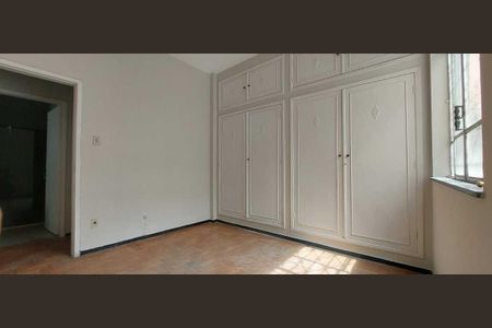 Casa para alugar com 200m², 5 quartos e 1 vaga