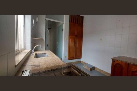 Casa para alugar com 200m², 5 quartos e 1 vaga