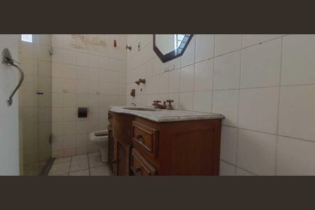 Casa para alugar com 200m², 5 quartos e 1 vaga