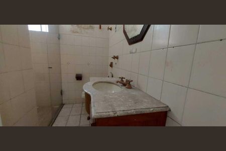 Casa para alugar com 200m², 5 quartos e 1 vaga