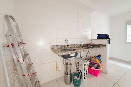 Apartamento para alugar com 37m², 2 quartos e sem vaga Apartamento para alugar com 37m², 2 quartos e sem vagaCozinha e Área de Serviço