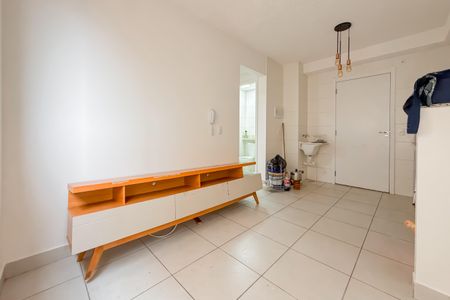 Sala de apartamento para alugar com 2 quartos, 37m² em Cambuci, São Paulo