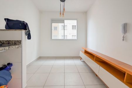 Sala de apartamento para alugar com 2 quartos, 37m² em Cambuci, São Paulo