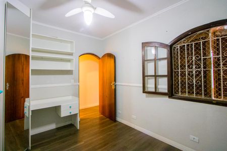 Casa à venda com 177m², 3 quartos e 2 vagasQuarto 2