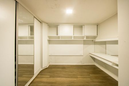 Casa à venda com 177m², 3 quartos e 2 vagasQuarto 1 - Suíte