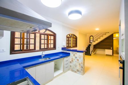 Casa à venda com 177m², 3 quartos e 2 vagasCopa/Cozinha