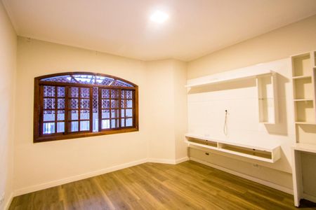Sala de casa à venda com 3 quartos, 177m² em Jardim Cambui, Santo André