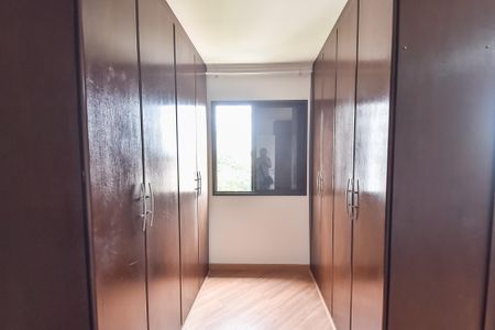 Apartamento à venda com 82m², 3 quartos e 2 vagas Apartamento à venda com 82m², 3 quartos e 2 vagasQuarto 2 reversível