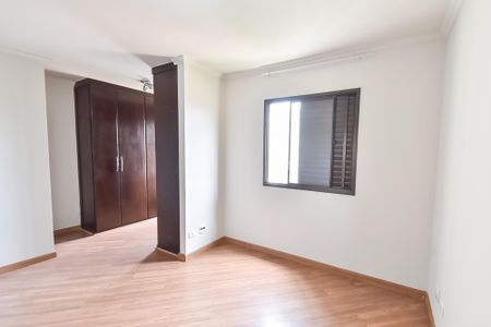 Apartamento à venda com 82m², 3 quartos e 2 vagas Apartamento à venda com 82m², 3 quartos e 2 vagasSuíte