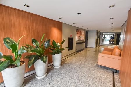 Apartamento à venda com 82m², 3 quartos e 2 vagas Apartamento à venda com 82m², 3 quartos e 2 vagasHall de entrada