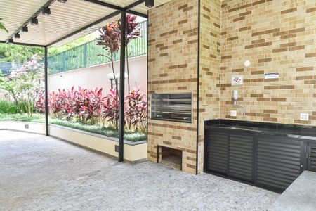 Apartamento à venda com 82m², 3 quartos e 2 vagas Apartamento à venda com 82m², 3 quartos e 2 vagasÁrea comum - Churrasqueira