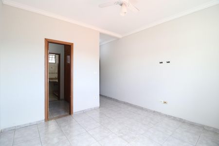 Quarto Suíte de apartamento para alugar com 1 quarto, 62m² em Daniel Fonseca, Uberlândia
