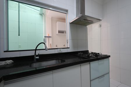 Casa de condomínio à venda com 69m², 2 quartos e 1 vagaCozinha