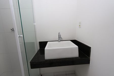 Casa de condomínio à venda com 69m², 2 quartos e 1 vagaBanheiro da Suíte 2