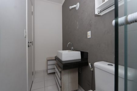 Casa de condomínio à venda com 69m², 2 quartos e 1 vagaBanheiro da Suíte 1