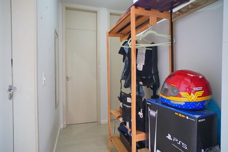 Apartamento à venda com 69m², 3 quartos e 2 vagasCorredor 