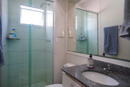 Apartamento à venda com 69m², 3 quartos e 2 vagasBanheiro 