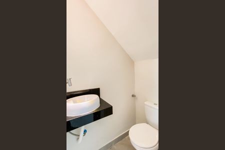 Casa à venda com 152m², 3 quartos e 2 vagas Casa à venda com 152m², 3 quartos e 2 vagasLavabo