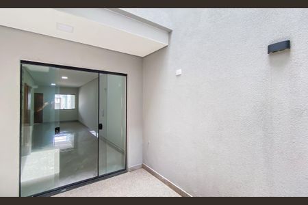 Casa à venda com 152m², 3 quartos e 2 vagas Casa à venda com 152m², 3 quartos e 2 vagasÁrea de Serviço